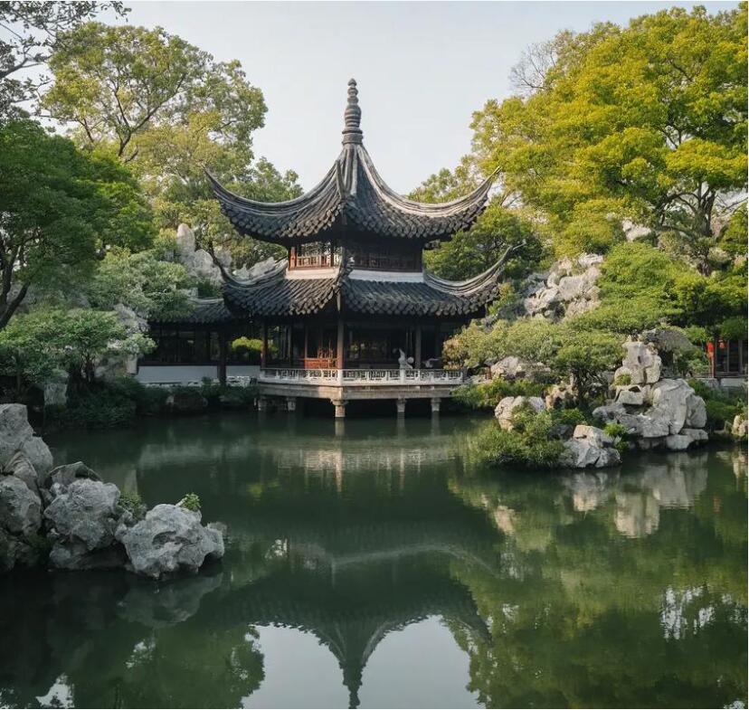 黄山之桃餐饮有限公司